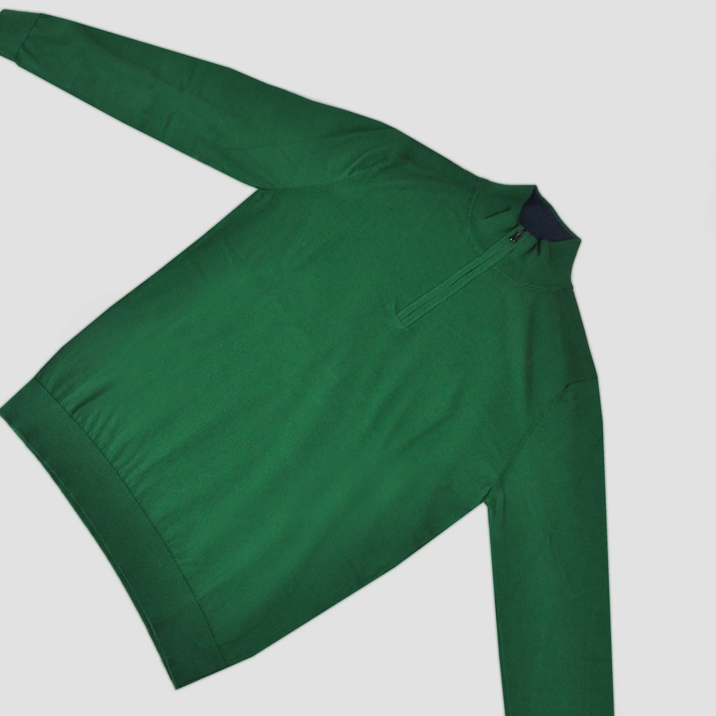 Fine Cotton Quarter Zip Collar in Green with Blue Collar