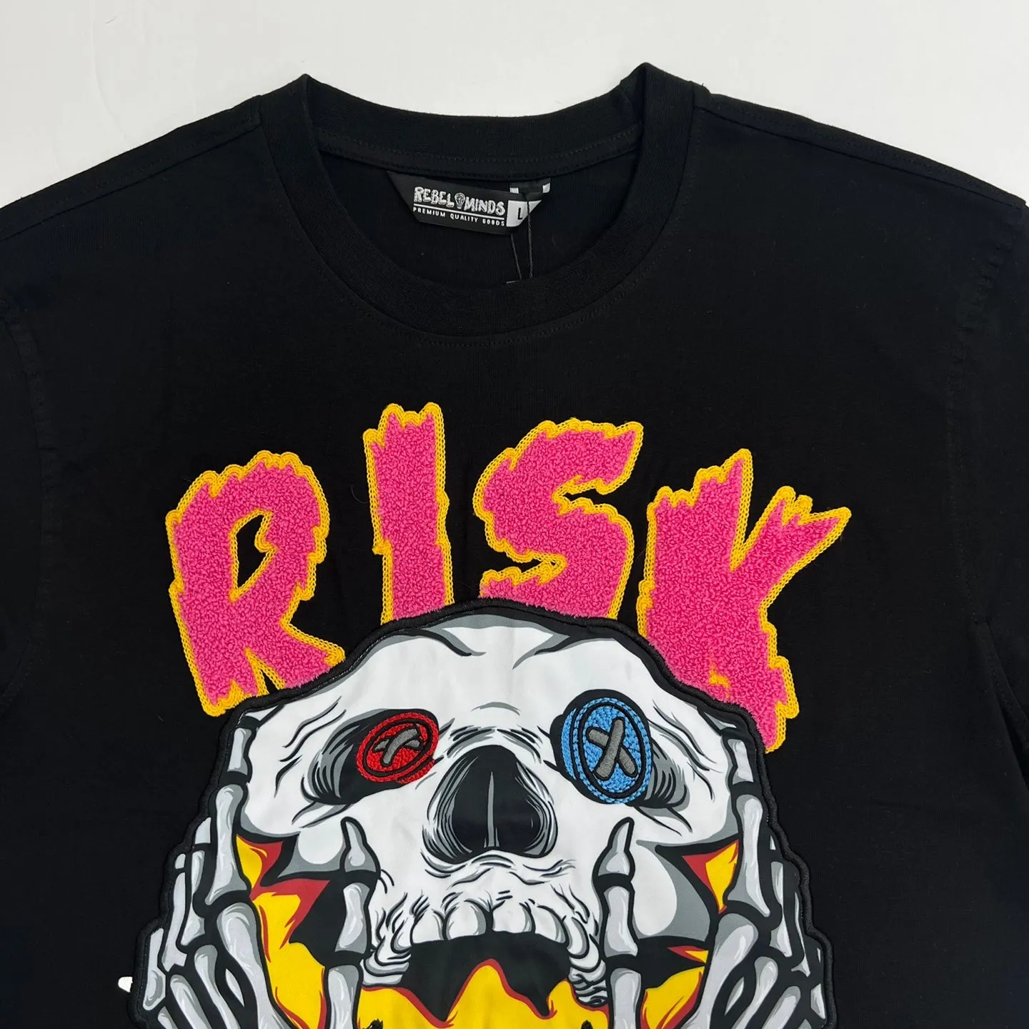 REBEL MINDS Risk Alone Rebel Mind Skull T-Shirt